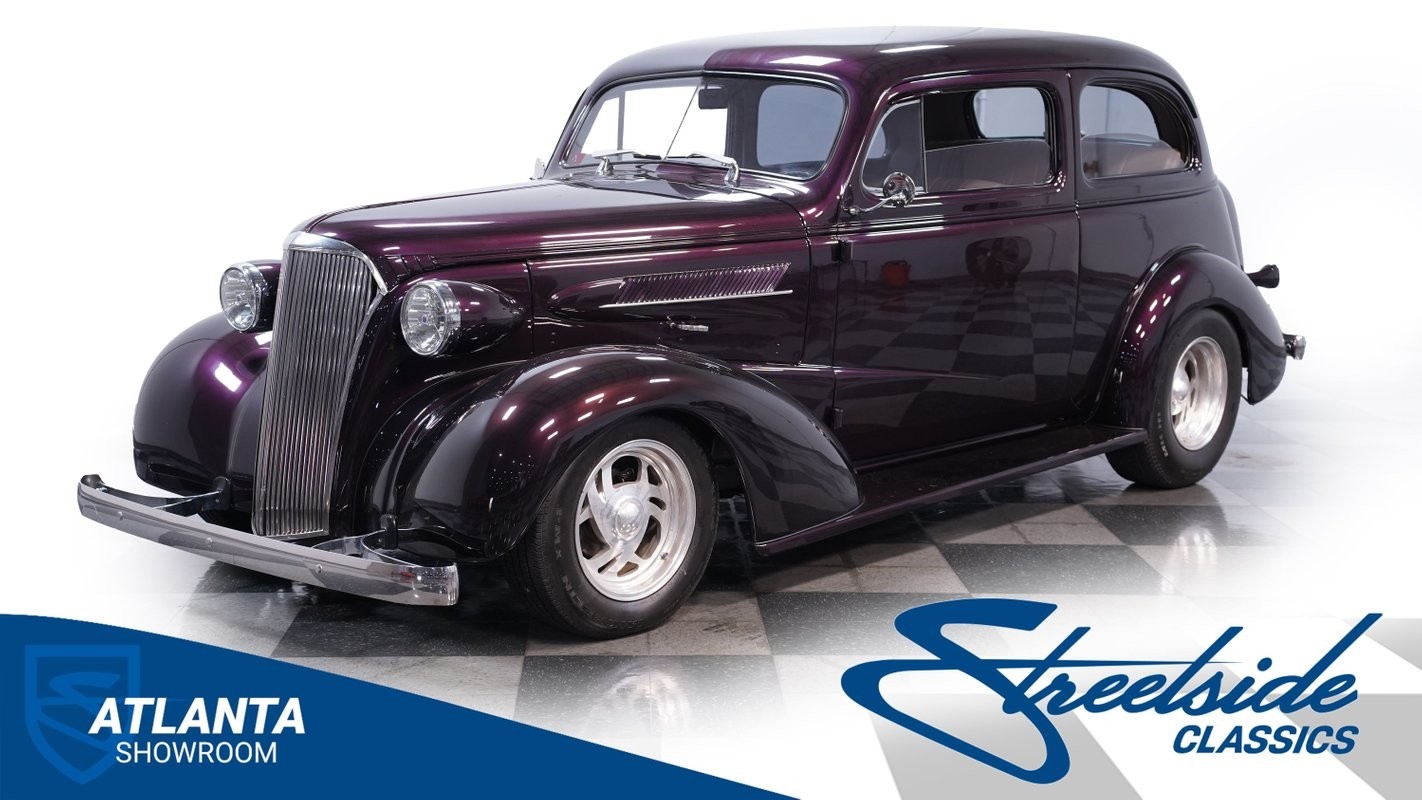 Chevrolet-Sedan-1937-Sedan