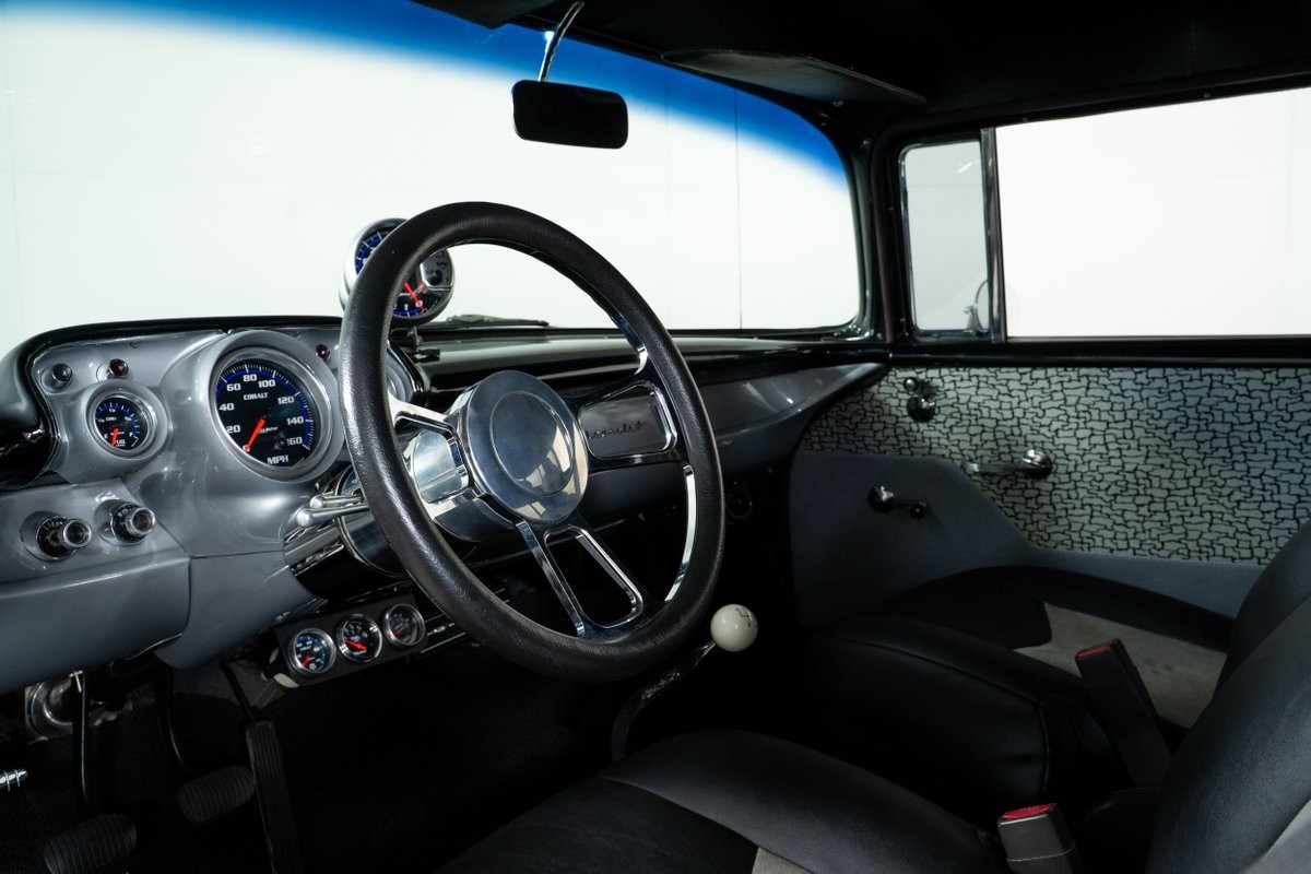 Chevrolet-Sedan-Delivery-1957-Sedan-1