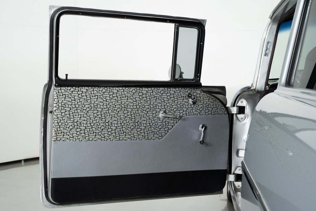 Chevrolet-Sedan-Delivery-1957-Sedan-15