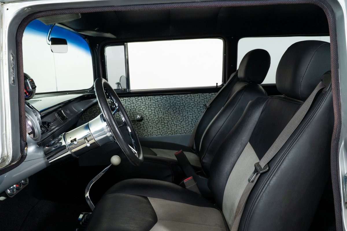 Chevrolet-Sedan-Delivery-1957-Sedan-18