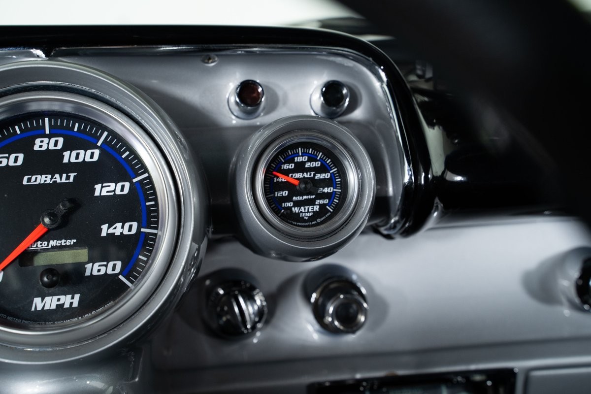 Chevrolet-Sedan-Delivery-1957-Sedan-23