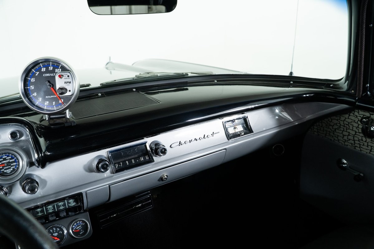 Chevrolet-Sedan-Delivery-1957-Sedan-29