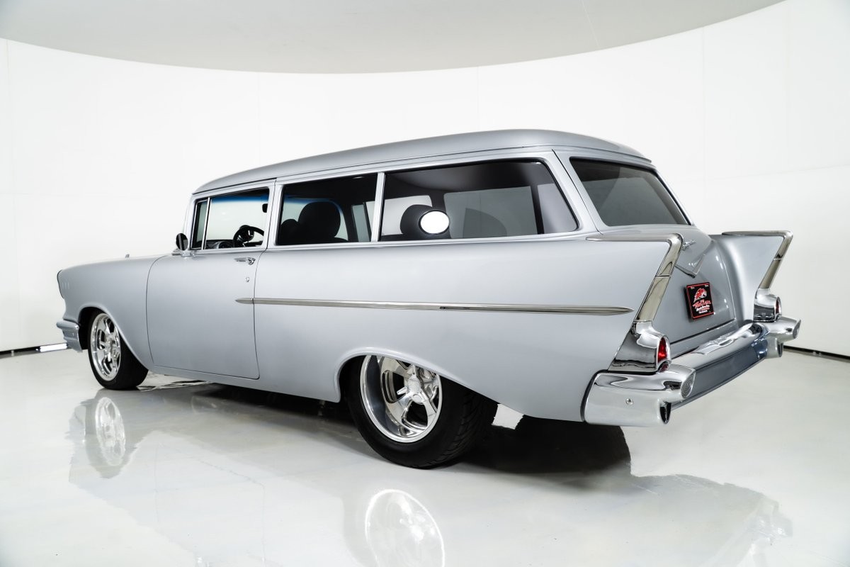Chevrolet-Sedan-Delivery-1957-Sedan-8