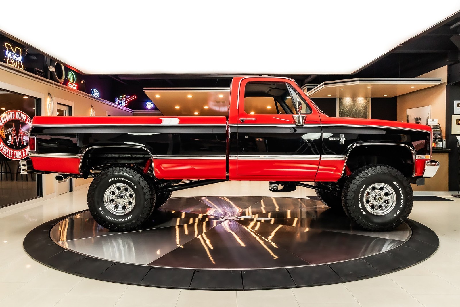 Chevrolet-Silverado-1500-1987-Pickup-Truck-11