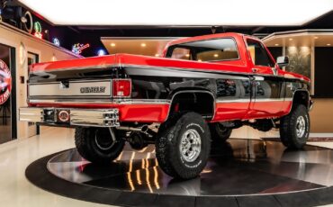Chevrolet-Silverado-1500-1987-Pickup-Truck-12