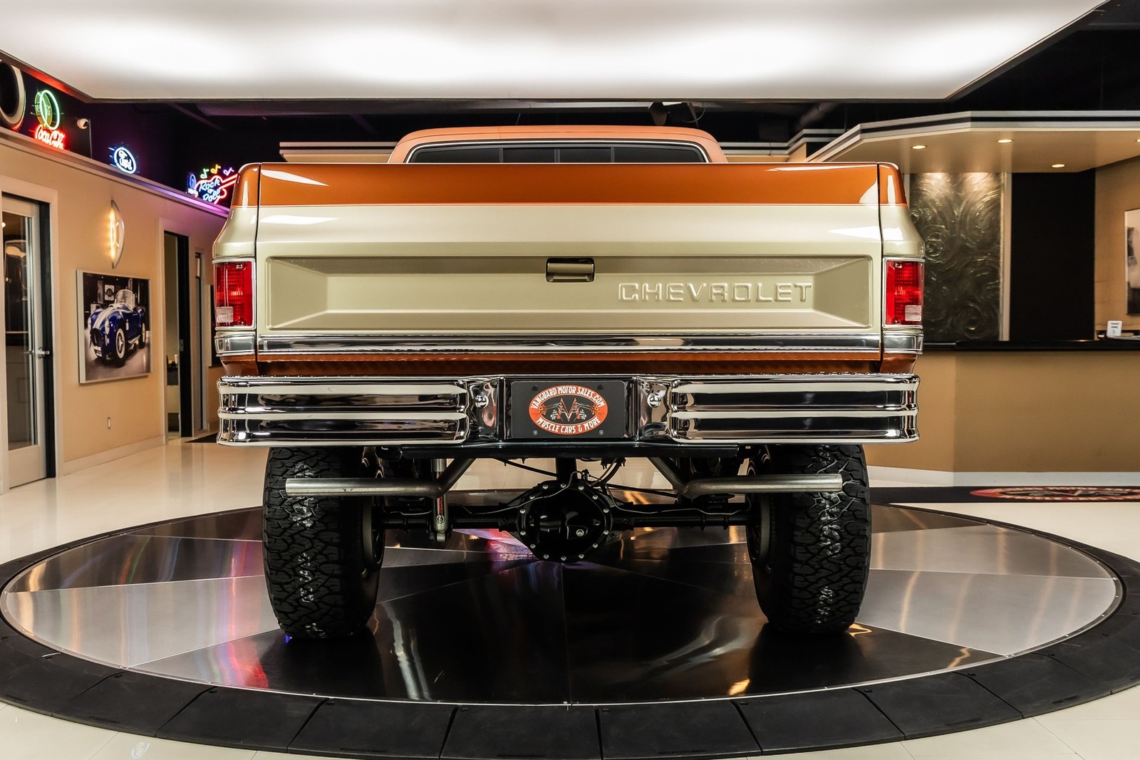 Chevrolet-Silverado-1500-1987-Pickup-Truck-12