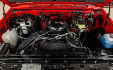 Chevrolet-Silverado-1500-1987-Pickup-Truck-3