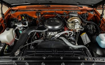 Chevrolet-Silverado-1500-1987-Pickup-Truck-3