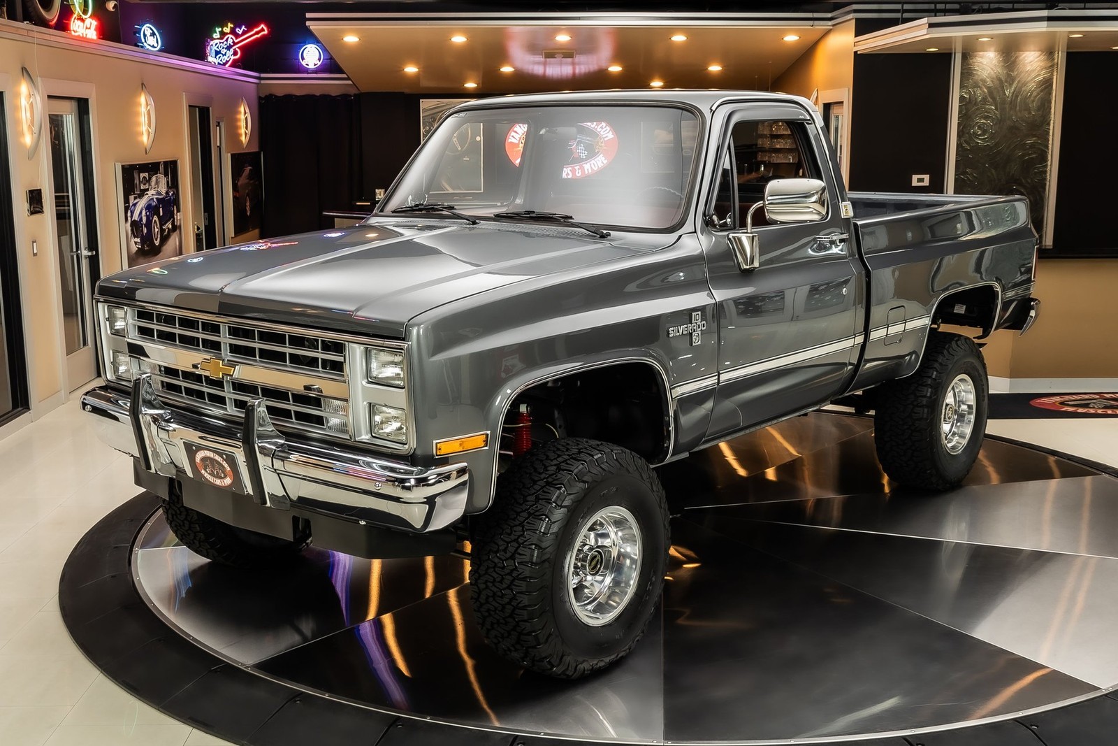 Chevrolet-Silverado-1500-1987-Pickup-Truck-5
