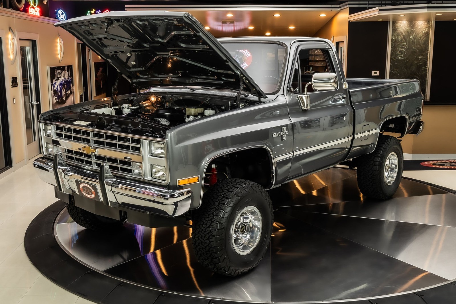 Chevrolet-Silverado-1500-1987-Pickup-Truck-6
