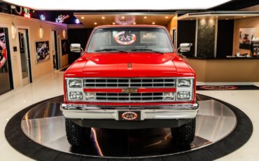 Chevrolet-Silverado-1500-1987-Pickup-Truck-8