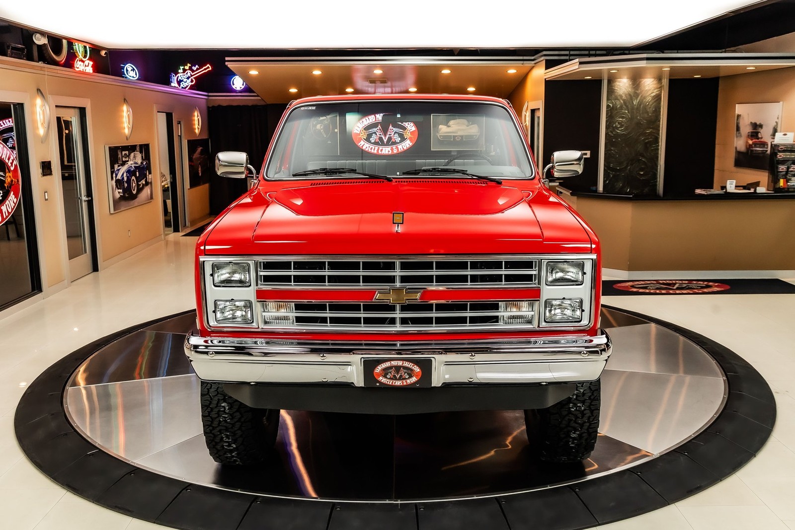 Chevrolet-Silverado-1500-1987-Pickup-Truck-8