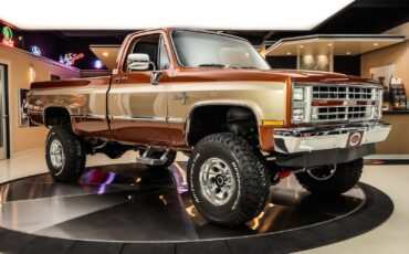Chevrolet-Silverado-1500-1987-Pickup-Truck-9