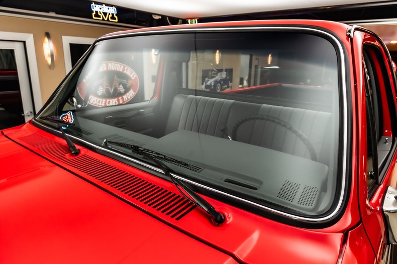 Chevrolet-Silverado-1987-Red-ampamp-Black-29