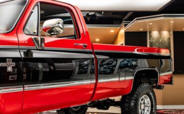 Chevrolet-Silverado-1987-Red-ampamp-Black-32