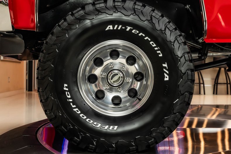 Chevrolet-Silverado-1987-Red-ampamp-Black-7