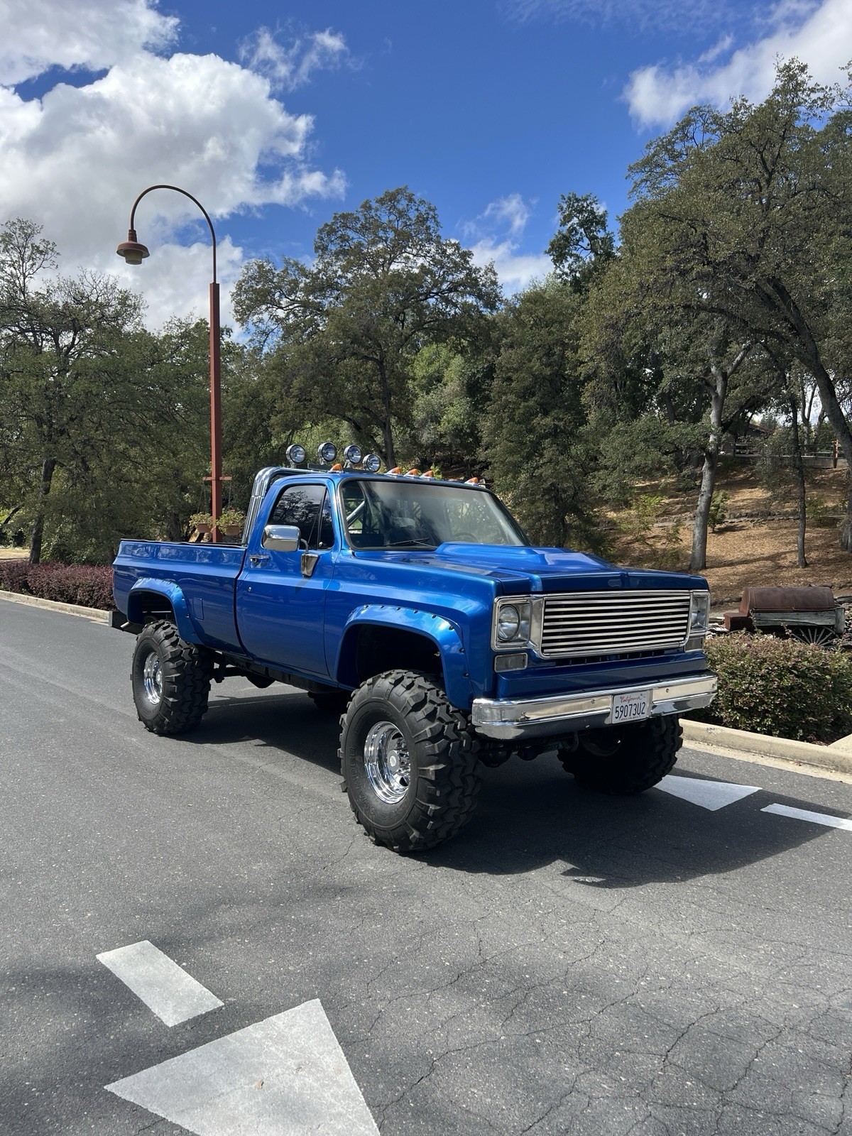 Chevrolet-Silverado-2500-1975-Crew-Cab-Pickup-3