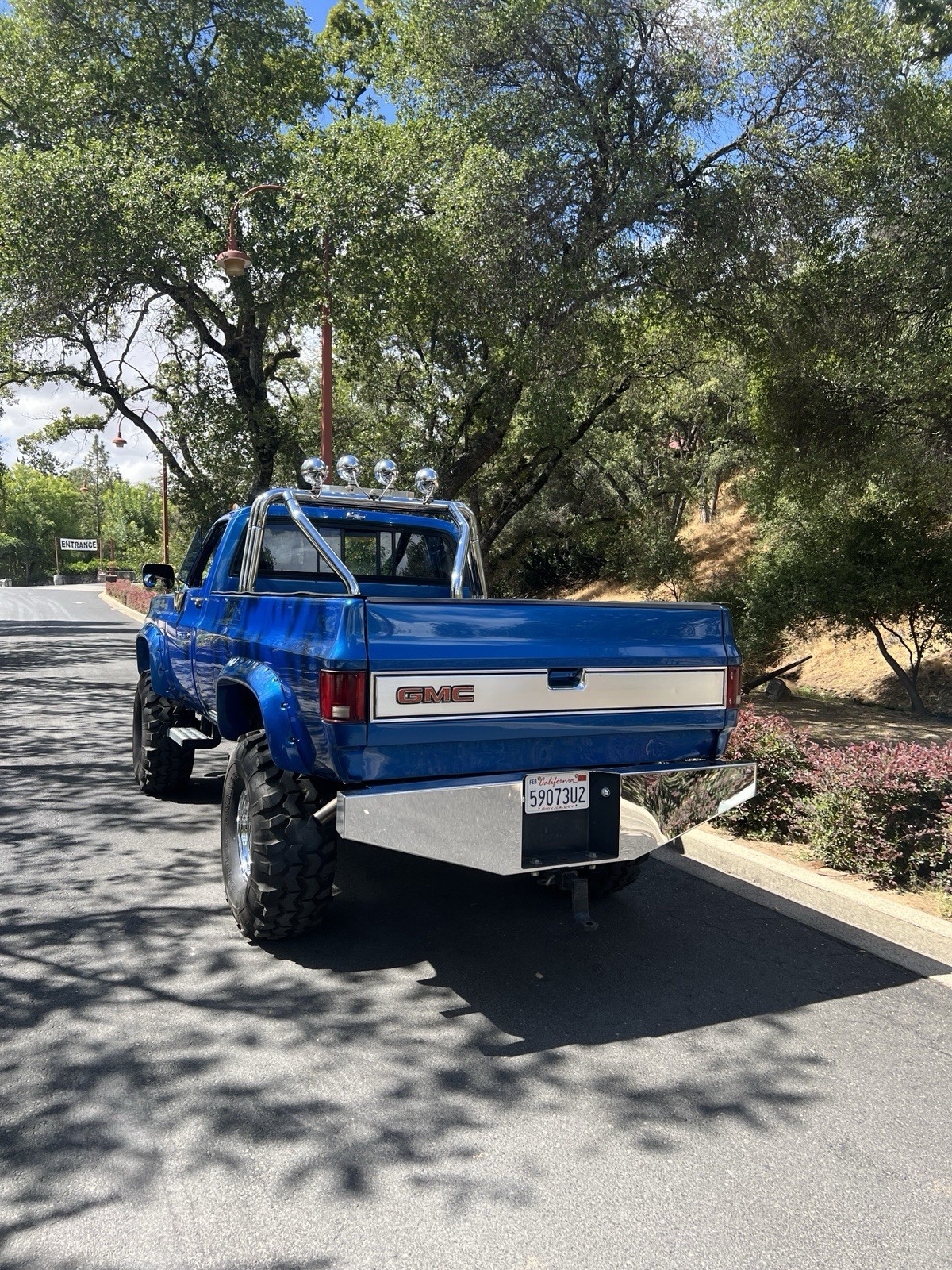 Chevrolet-Silverado-2500-1975-Crew-Cab-Pickup-4