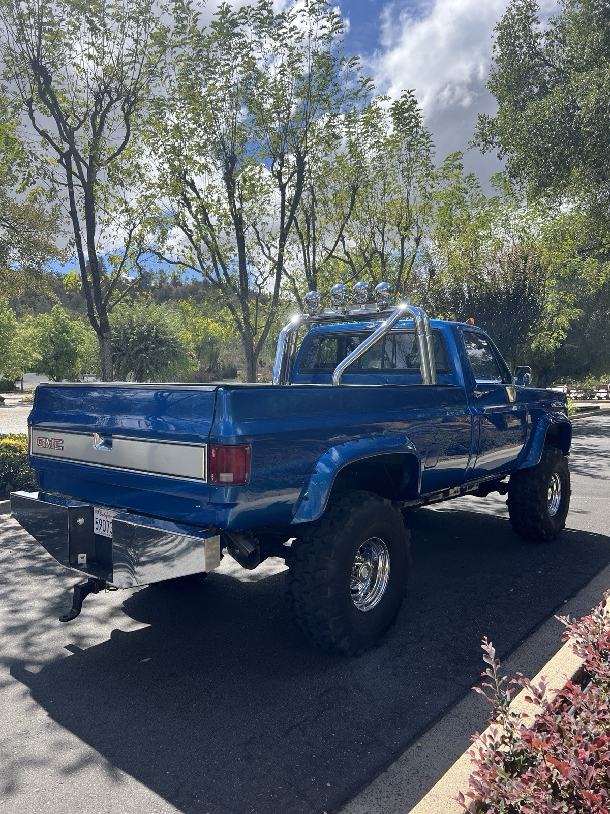 Chevrolet-Silverado-2500-1975-Crew-Cab-Pickup-5