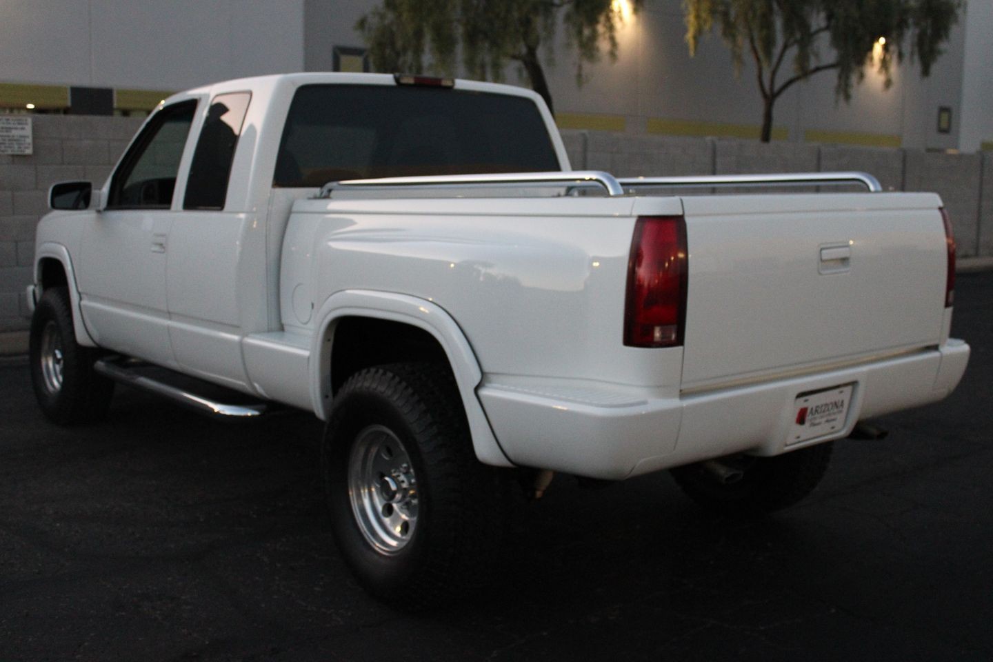 Chevrolet-Silverado-Step-Side-1995-Pickup-Truck-15