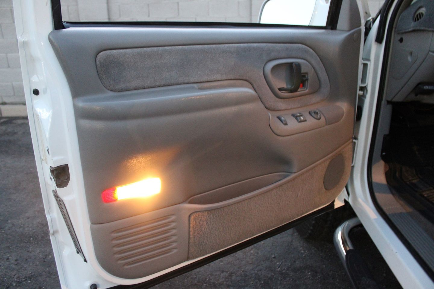 Chevrolet-Silverado-Step-Side-1995-Pickup-Truck-18