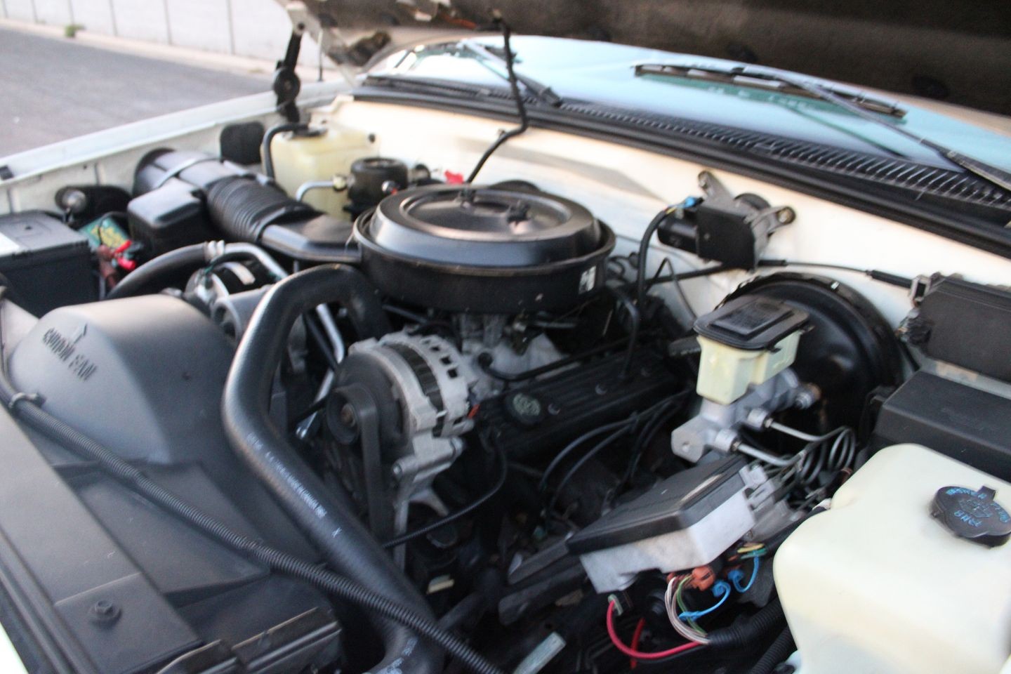 Chevrolet-Silverado-Step-Side-1995-Pickup-Truck-36