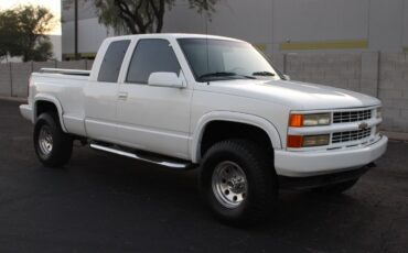 Chevrolet-Silverado-Step-Side-1995-Pickup-Truck
