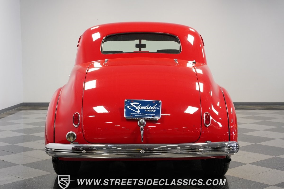 Chevrolet-Special-Deluxe-1940-Coupe-10