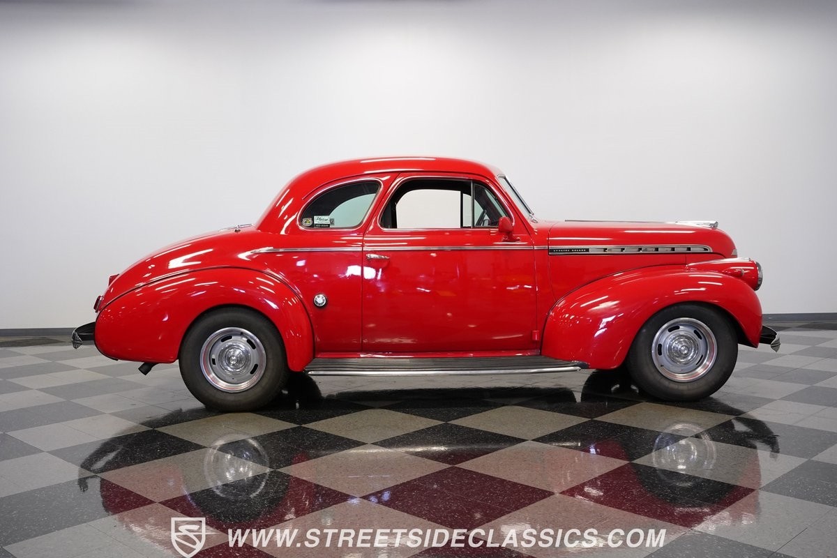 Chevrolet-Special-Deluxe-1940-Coupe-14