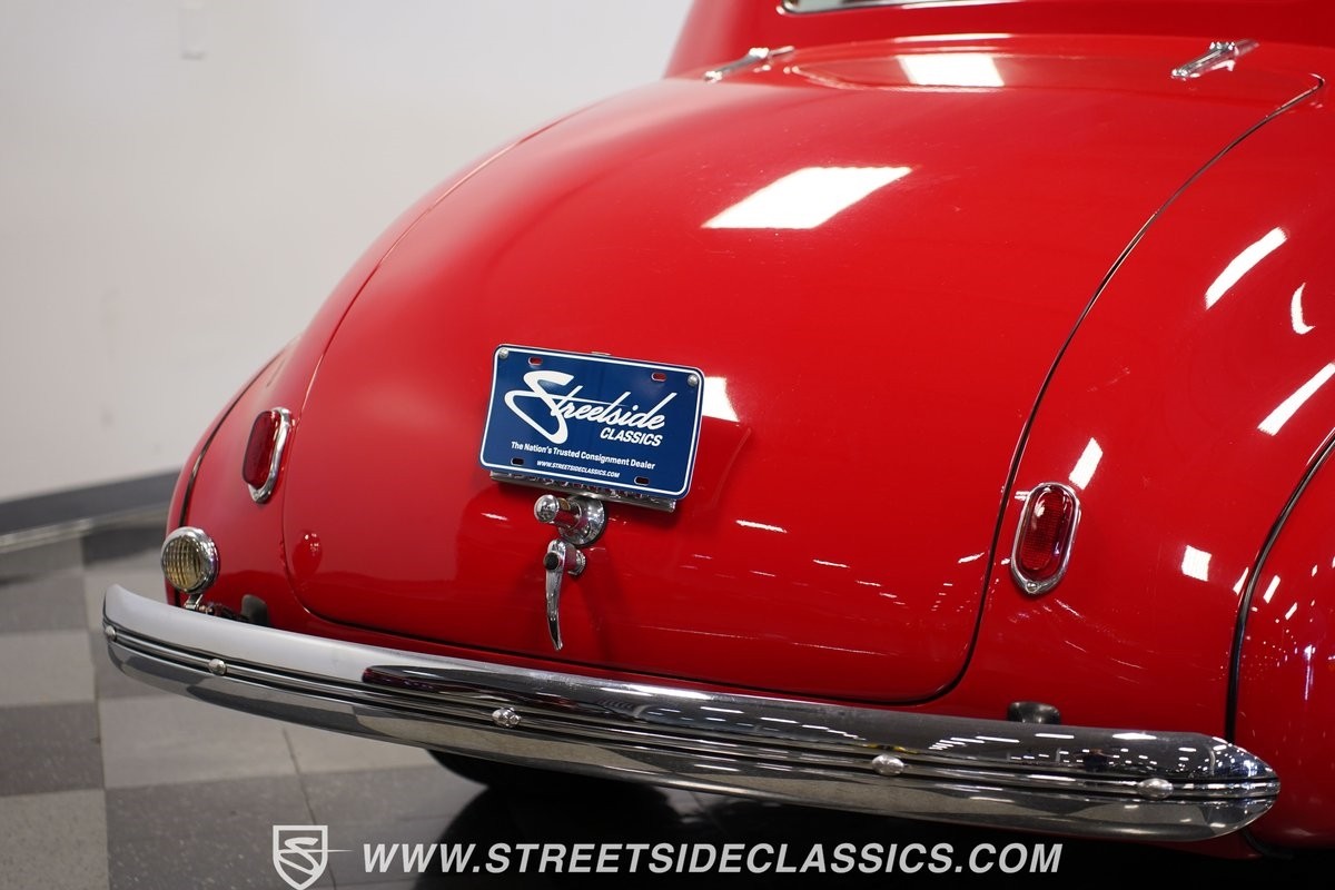 Chevrolet-Special-Deluxe-1940-Coupe-26