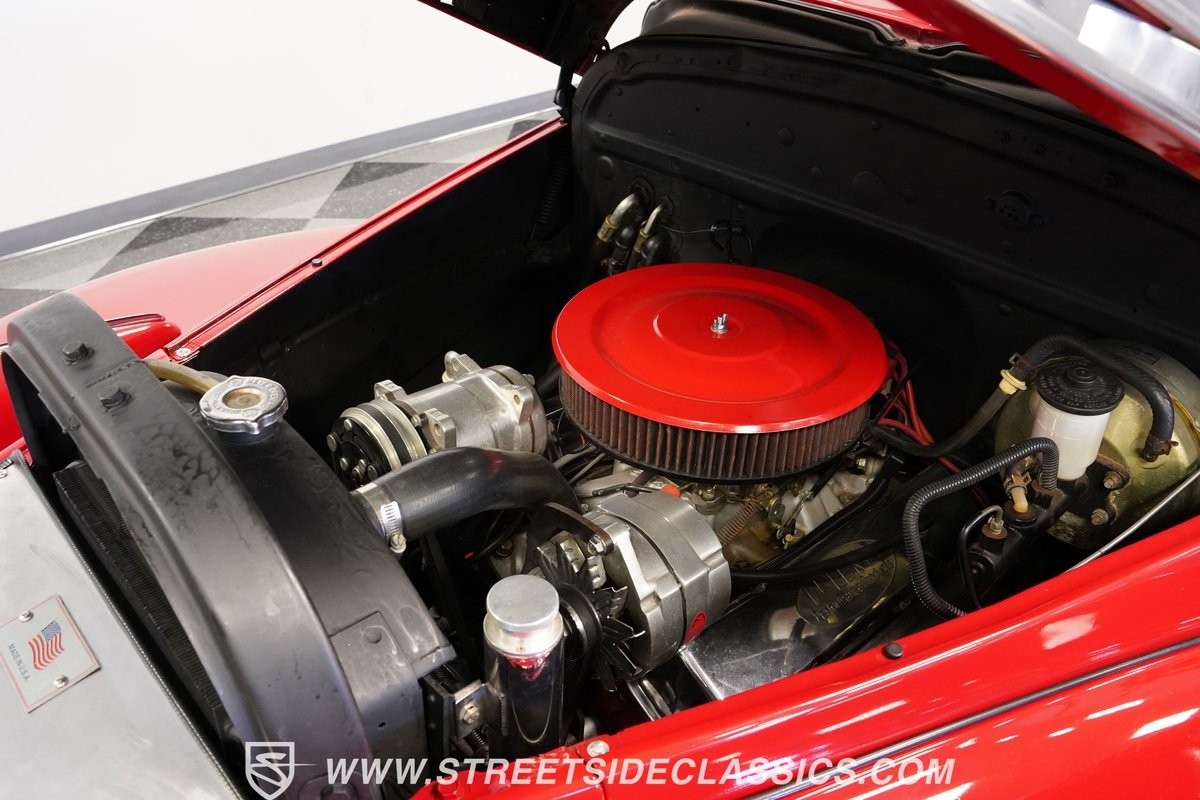 Chevrolet-Special-Deluxe-1940-Coupe-32