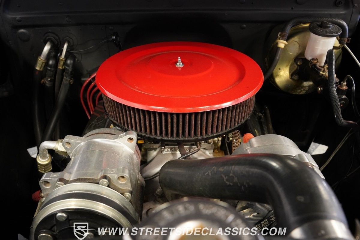 Chevrolet-Special-Deluxe-1940-Coupe-34