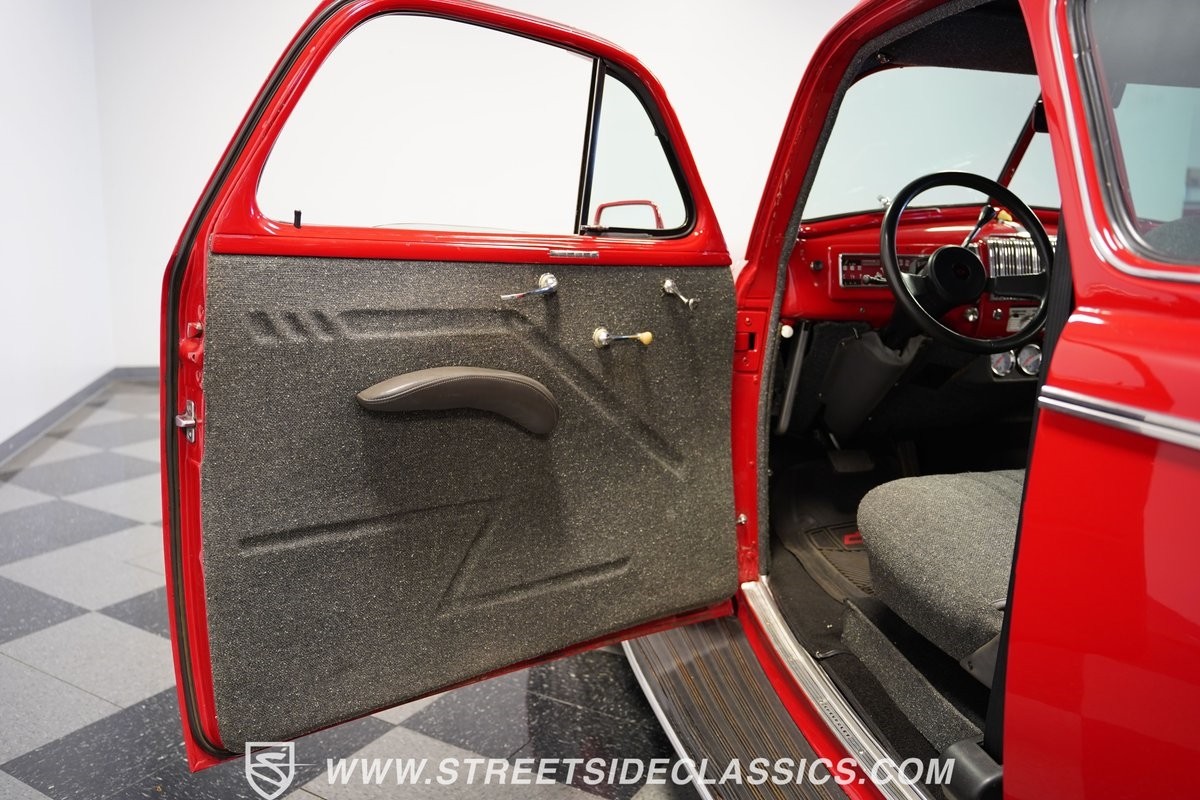 Chevrolet-Special-Deluxe-1940-Coupe-36