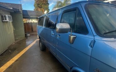Chevrolet-SportVan-1995-Standard-Passenger-Van-2
