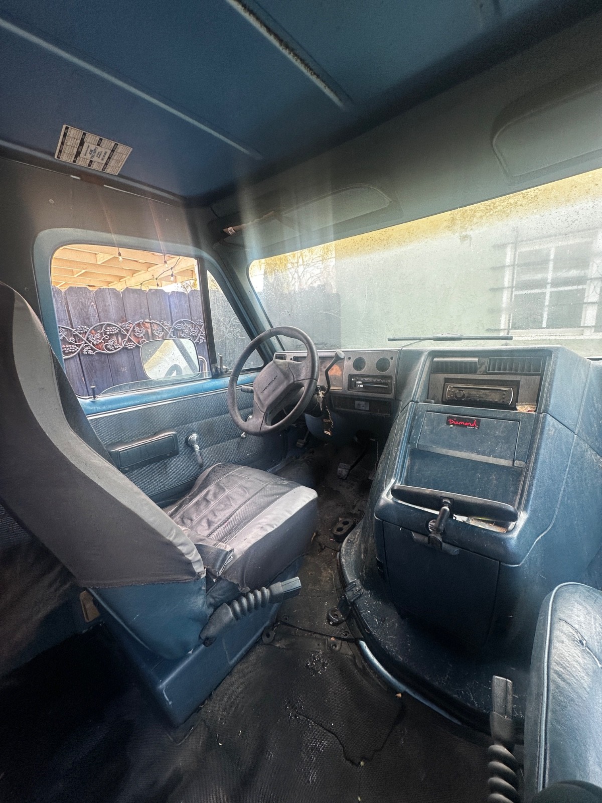 Chevrolet-SportVan-1995-Standard-Passenger-Van-3