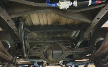 Chevrolet-Ss-1990-Black-Red-10