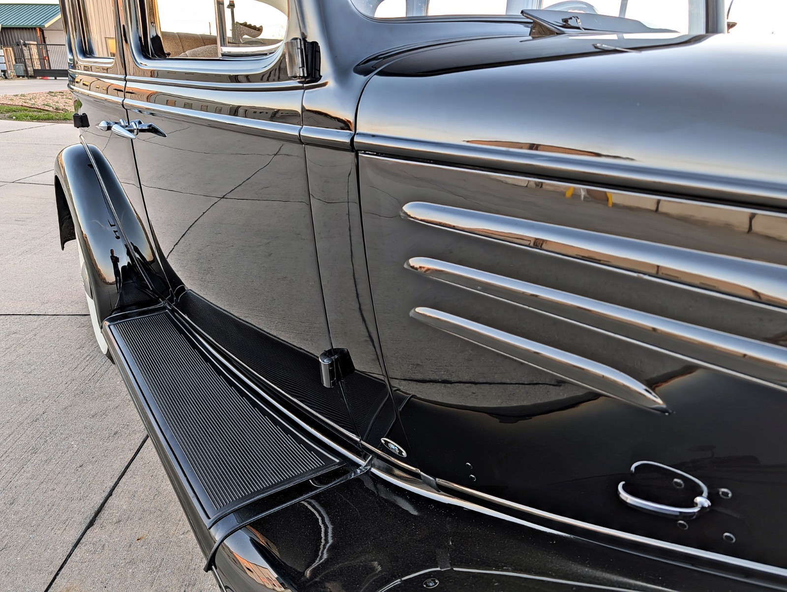 Chevrolet-Standard-1935-Sedan-14