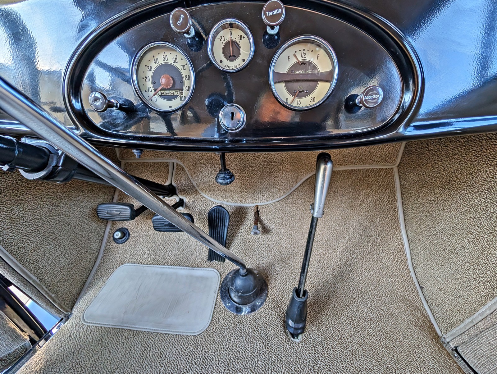 Chevrolet-Standard-1935-Sedan-17