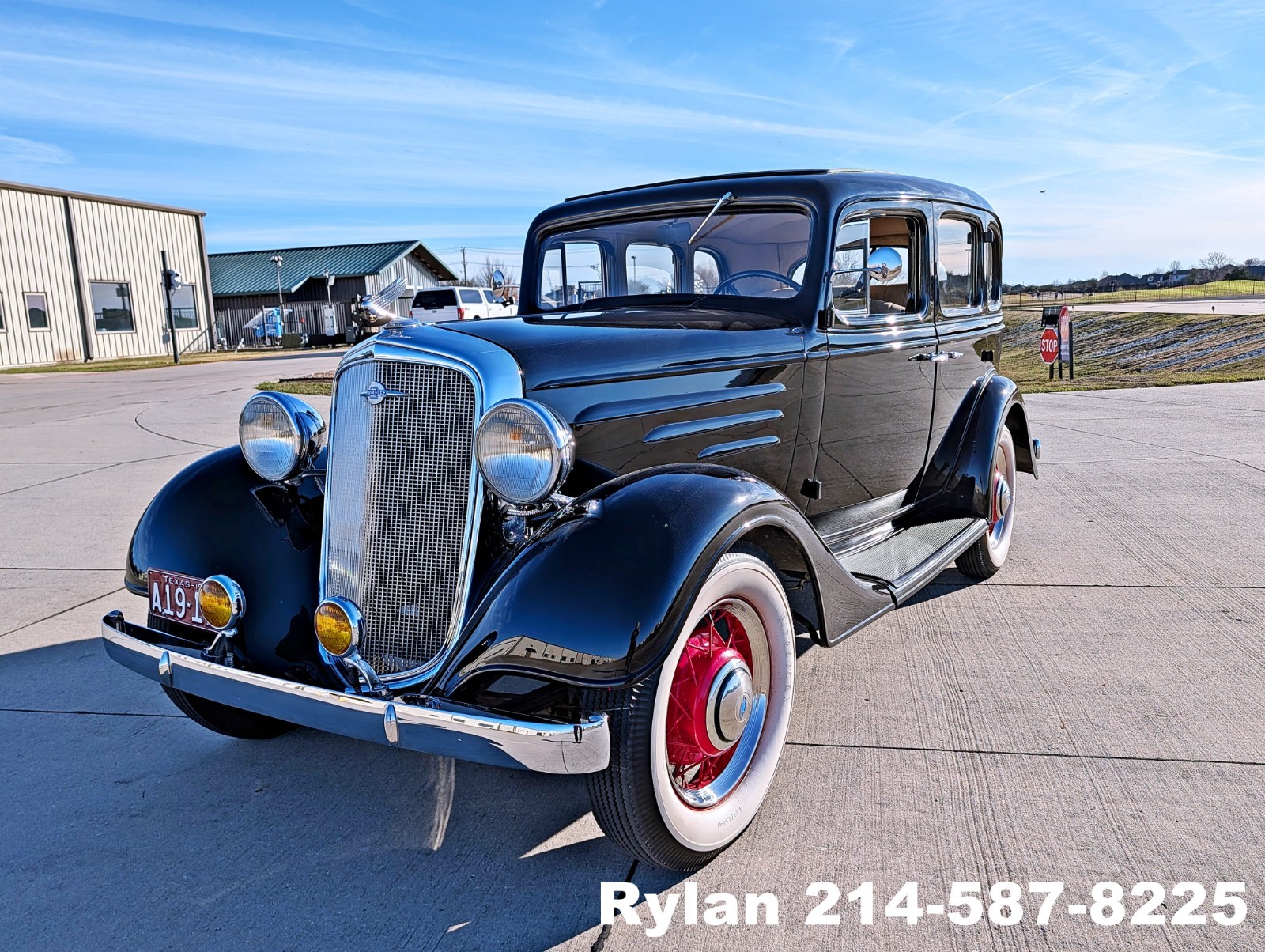 Chevrolet-Standard-1935-Sedan-6