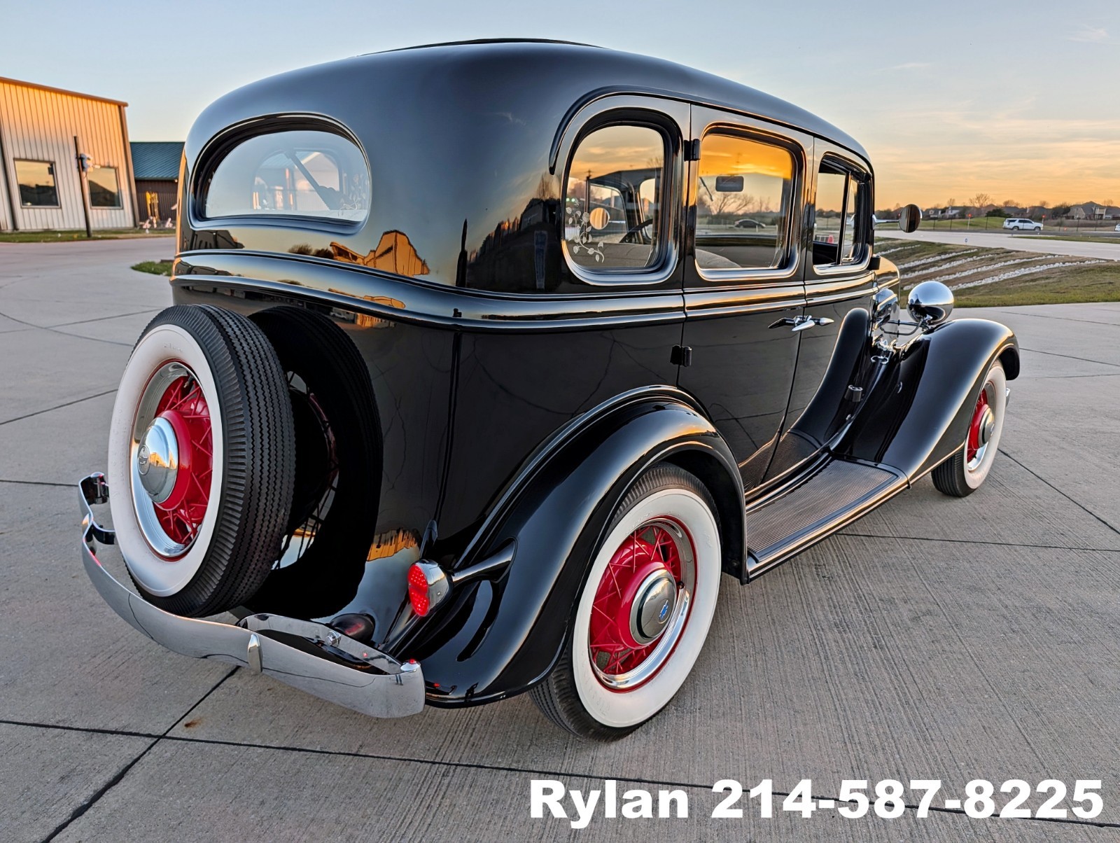 Chevrolet-Standard-1935-Sedan-7
