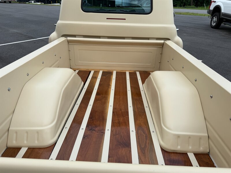 Chevrolet-Stepside-1955-Black-Black-3