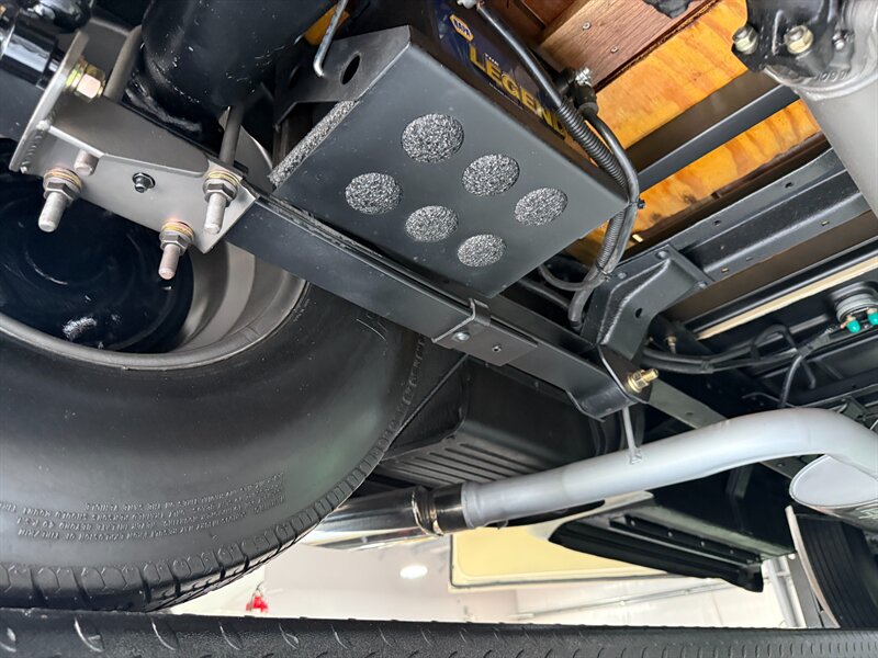 Chevrolet-Stepside-1955-Black-Black-36