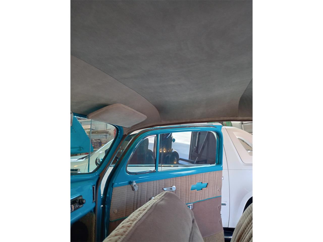 Chevrolet-Street-rod-1939-Blue-Tan-33