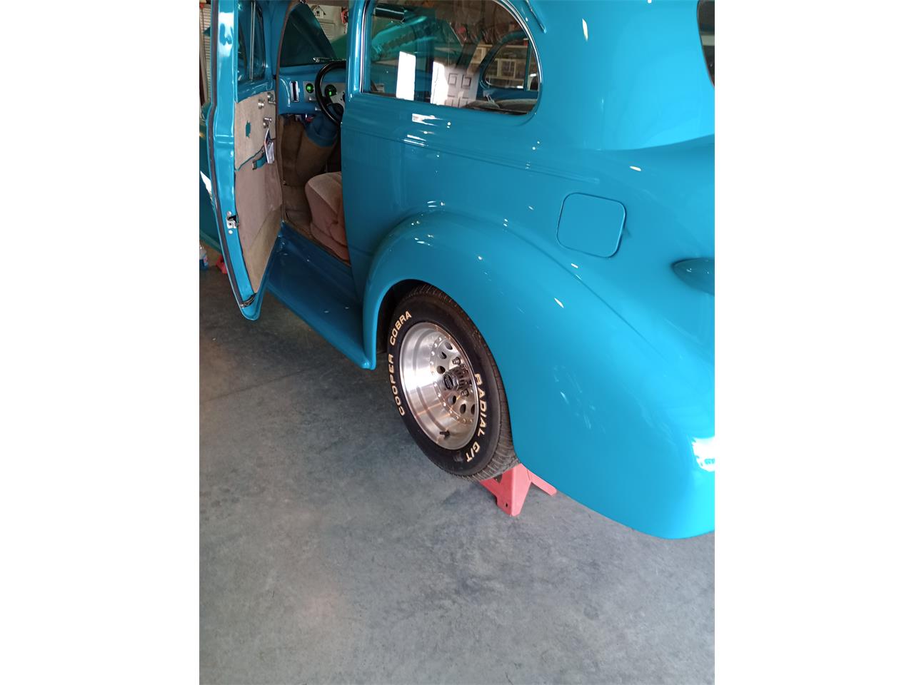 Chevrolet-Street-rod-1939-Blue-Tan-36