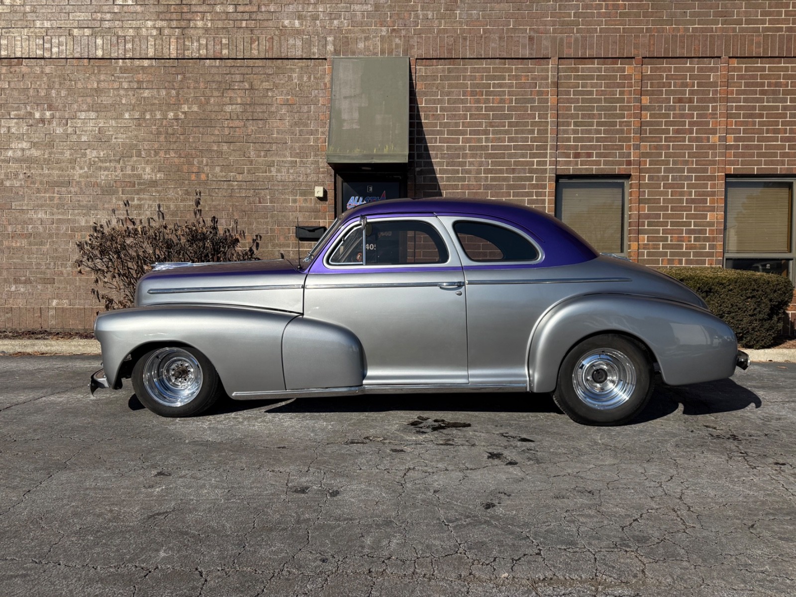 Chevrolet-Stylemaster-1946-Coupe-2