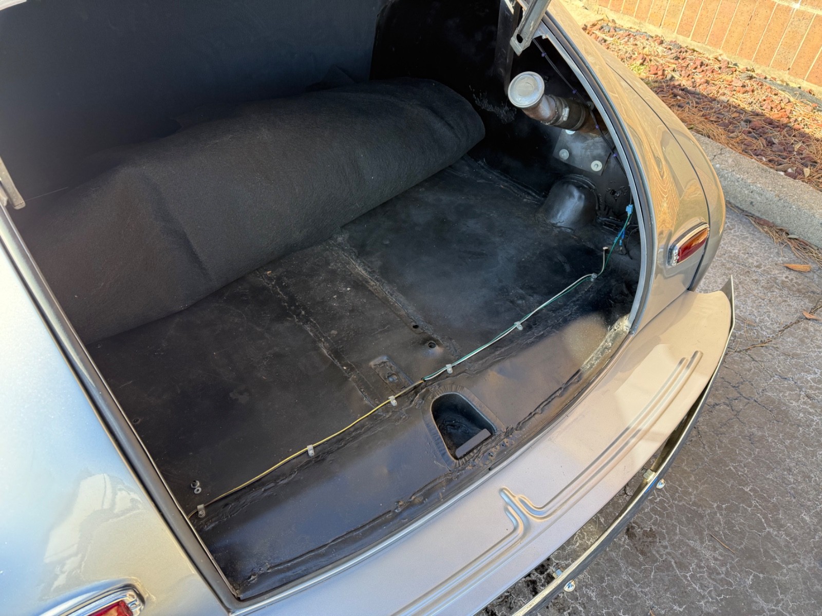 Chevrolet-Stylemaster-1946-Coupe-33