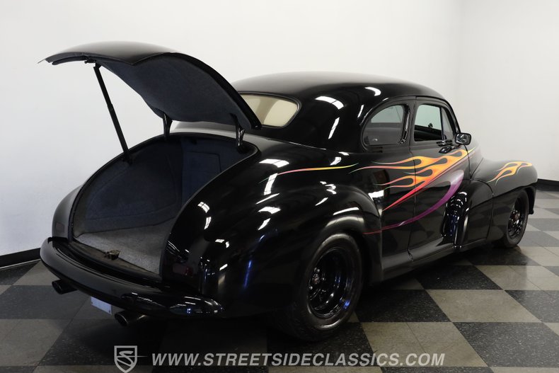 Chevrolet-Stylemaster-1947-Black-Gray-12