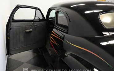 Chevrolet-Stylemaster-1947-Black-Gray-34