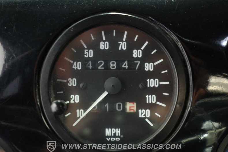 Chevrolet-Stylemaster-1947-Black-Gray-47