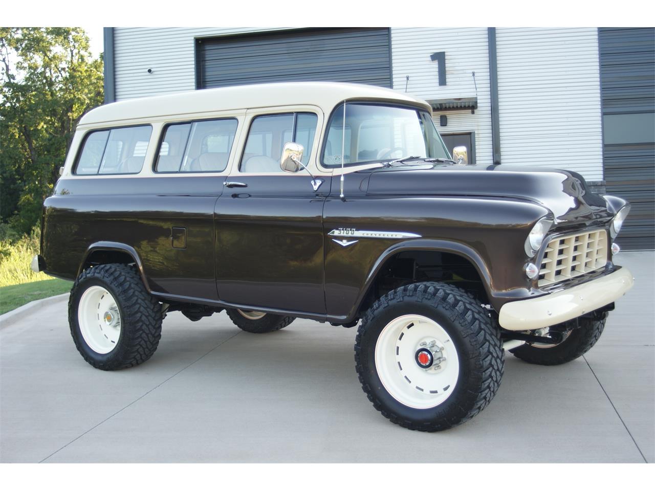 Chevrolet-Suburban-1955-Brown-Tan-19